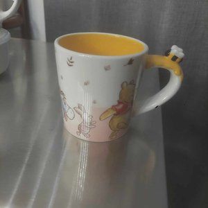Winnie and Friends Bee Mug